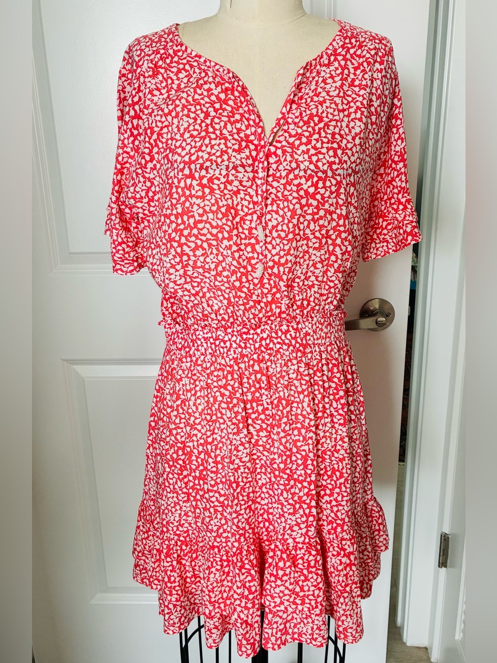 Walker & Wade Coral and White Printed Mini Dress with Ruffle Hem